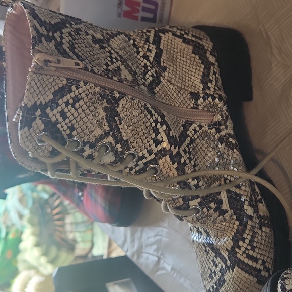 Like new condition Faux snakeskin boots - Picture 3 of 3